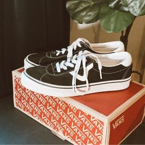Vans Sport Low Top Sneaker